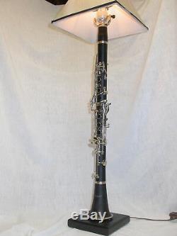 Clarinet Lamp First Act Great Item