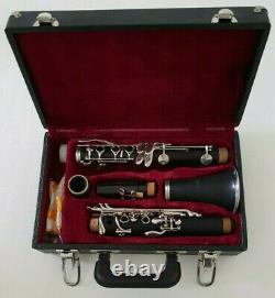 Clarinet in Bb Brushed Black With Hard Case Complete Intermusic Outfit New