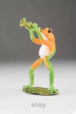 Frog playing clarinets trinket box by Keren Kopal Austrian Crystal Faberge