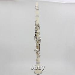 Student 17 Keys B Flat Bakelite Clarinet with Case Reeds and Screwdriver Kit